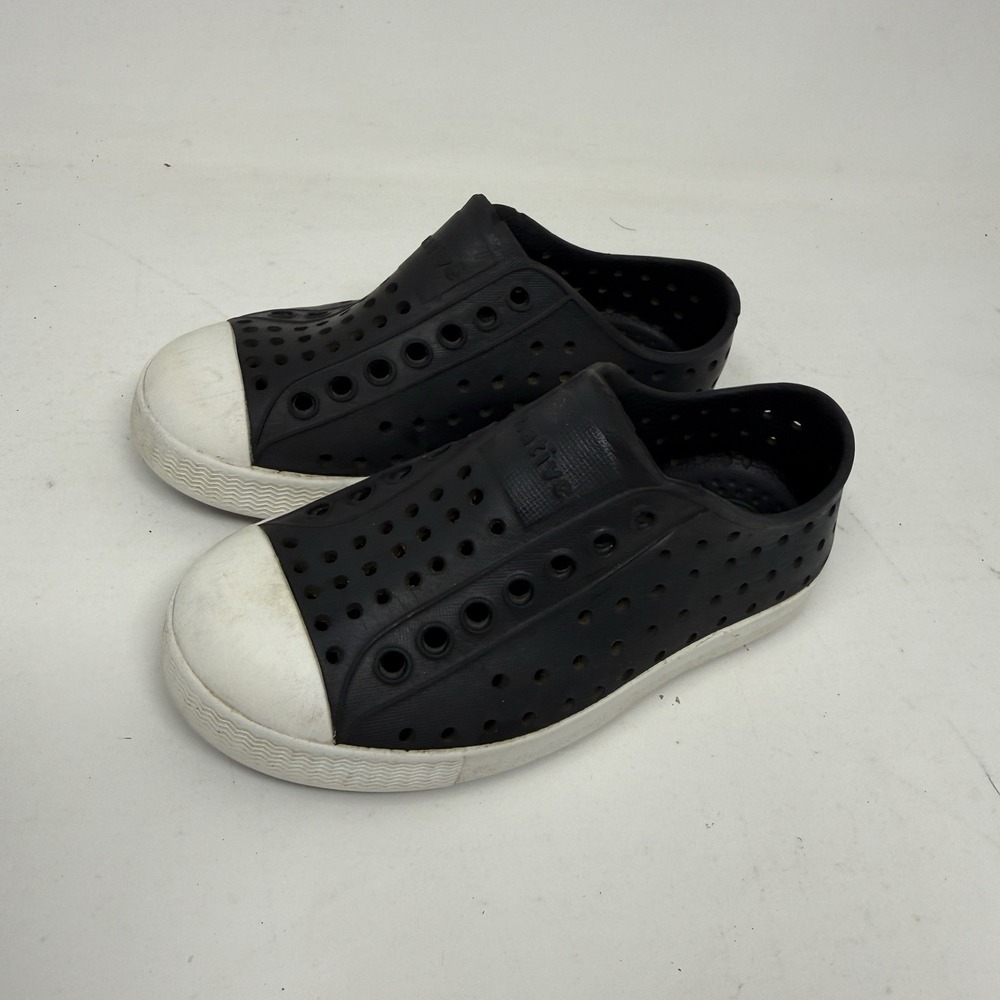 Native Jefferson Child Sneakers Toddler Size 9 Black & White Waterproof Slip-On